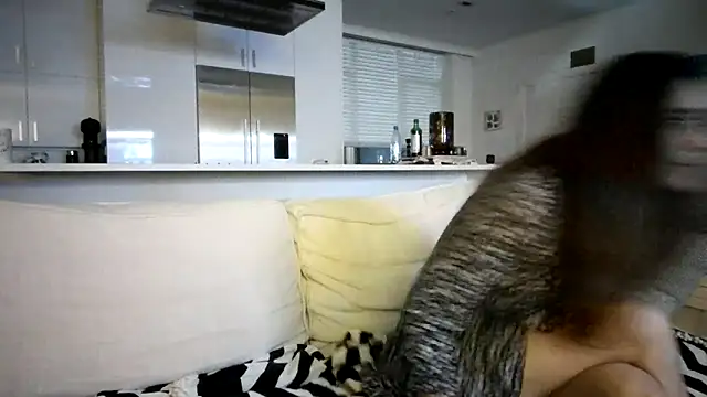 Snapshot of JPFABISEXXX chatting on 11.04.25 JPFABISEXXX online show from 11.04.25