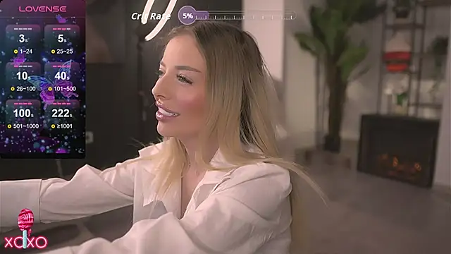 SerenaNoir online show from 04.10.26