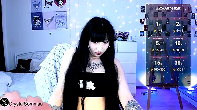 Snapshot of Crystal_somnia chatting on 10.16.25 Crystal somnia online show from 10.16.25