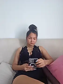 Natural Asian Girl online show from 04.07.26