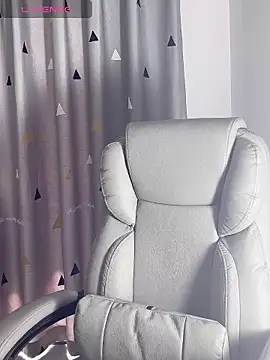 annacc999 online show from 09.15.25