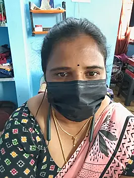 Snapshot of Tamil_Sweety chatting on 06.24.26 Tamil Sweety online show from 06.24.26