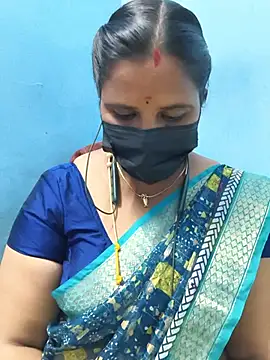 Snapshot of Tamil_Sweety chatting on 07.08.26 Tamil Sweety online show from 07.08.26