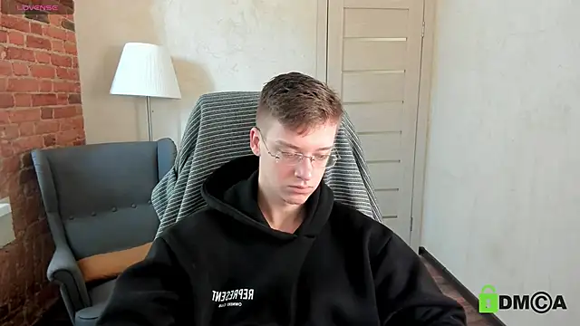 Harm Dick online show from 09.28.25