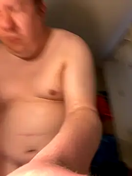 Snapshot of Tornado2007 chatting on 10.03.25 Tornado2007 online show from 10.03.25