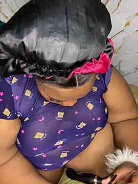 chubbybbw18 online show from 04.16.26