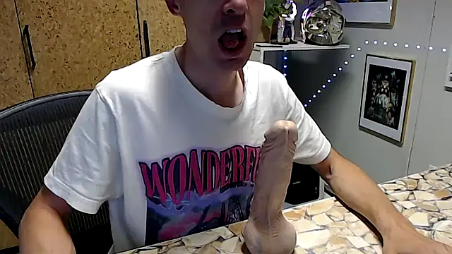 Snapshot of sakiramissy chatting on 10.13.25 sakiramissy online show from 10.13.25