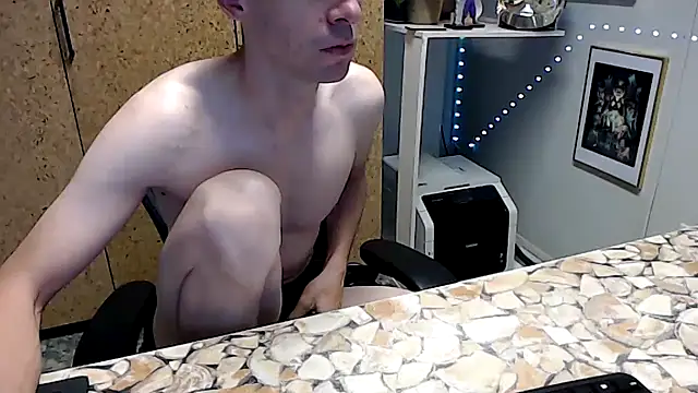 Snapshot of sakiramissy chatting on 11.21.25 sakiramissy online show from 11.21.25