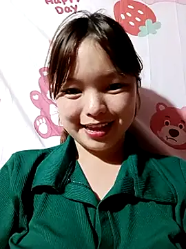 Snapshot of XoiXoi232 chatting on 10.11.25 XoiXoi232 online show from 10.11.25