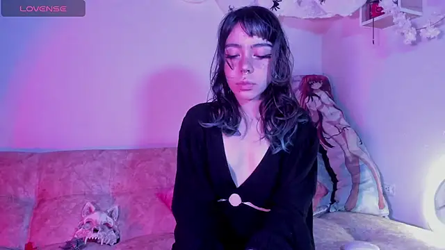 dark  nymph online show from 10.24.25