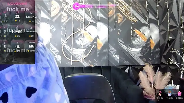 Snapshot of Lilmisbaddyxxx chatting on 11.08.25 Lilmisbaddyxxx online show from 11.08.25