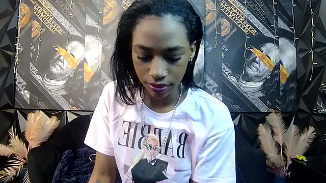 Snapshot of Lilmisbaddyxxx chatting on 11.24.25 Lilmisbaddyxxx online show from 11.24.25