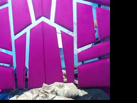 Kataleya Luck online show from 11.04.25