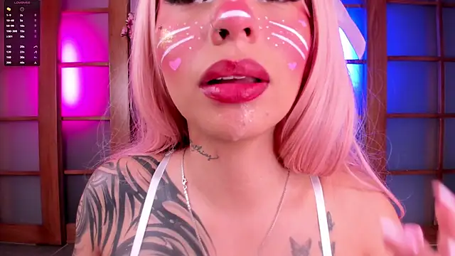 Snapshot of miss___abigail chatting on 06.17.26 miss abigail online show from 06.17.26