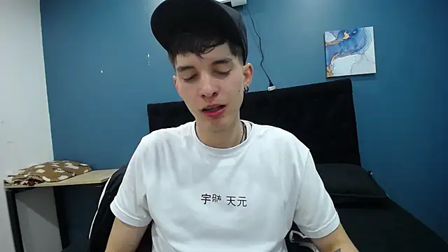 Jheampiiero online show from 11.08.25