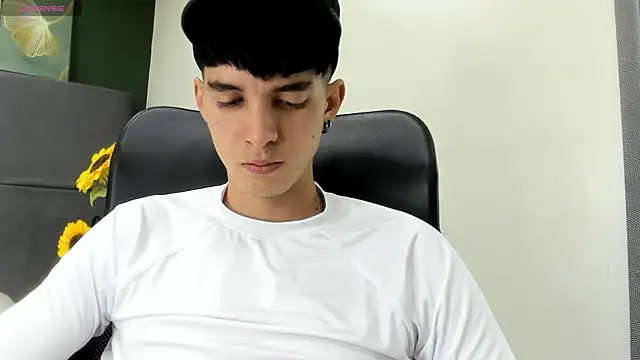 Jheampiiero online show from 04.15.26