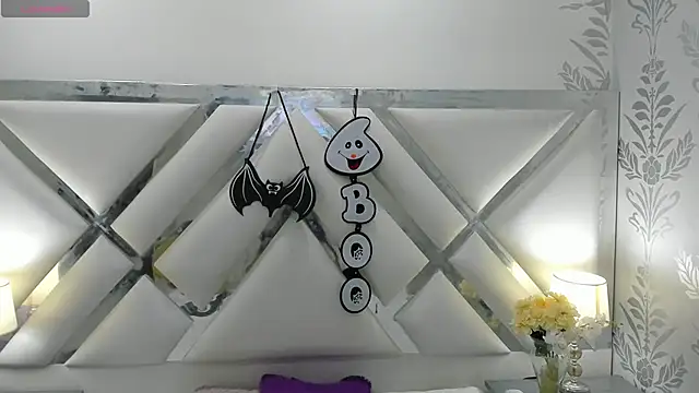 lanarios online show from 10.09.25