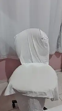 Snapshot of _SexyPetite_ chatting on 02.19.26 SexyPetite online show from 02.19.26