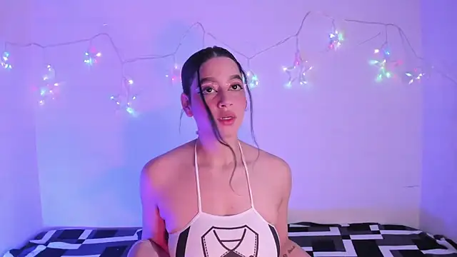 Snapshot of Megan_Luxe chatting on 02.15.26 Megan Luxe online show from 02.15.26