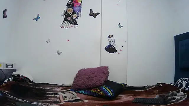 AddyStuart  online show from 11.01.25