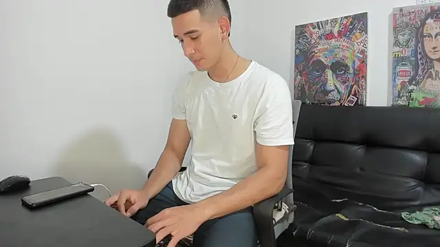 Mike3Xxx online show from 09.29.25