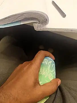 hotboy43339 online show from 01.14.26