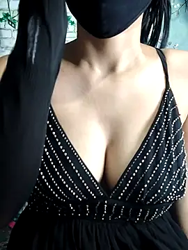 Snapshot of pihu099 chatting on 10.22.25 pihu099 online show from 10.22.25