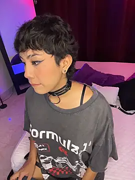 ZahaRose online show from 11.04.25