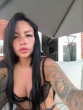 BELLABLACKXUK online show from 07.07.26
