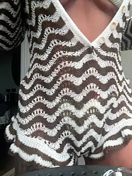 BELLABLACKXUK online show from 07.25.26
