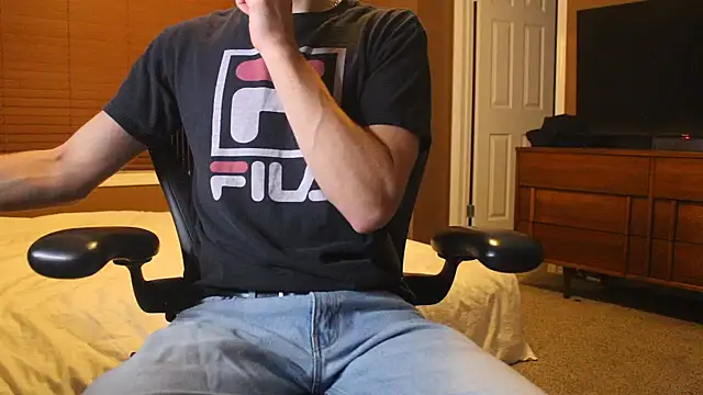 Snapshot of jjjjjfive chatting on 06.18.26 jjjjjfive online show from 06.18.26