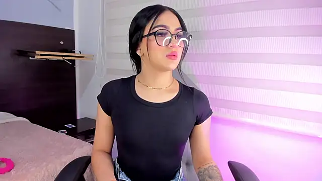 miss  ivyy online show from 09.28.25