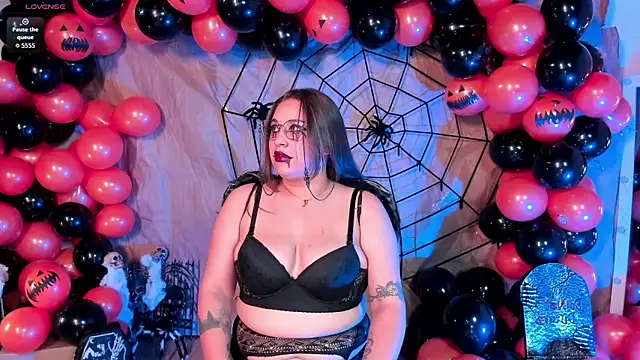 Laureen se online show from 10.22.25