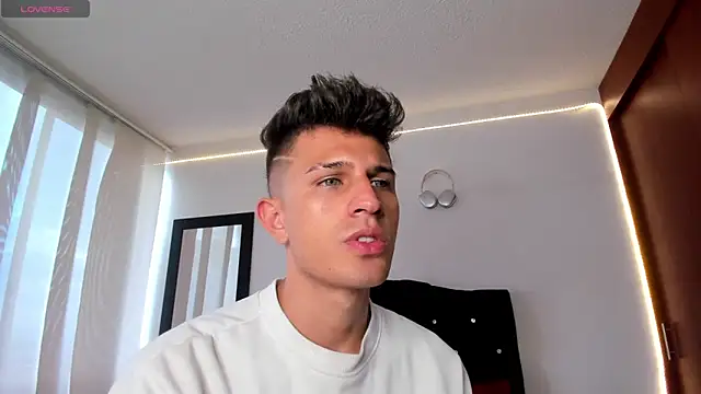 kevin ahss online show from 10.10.25