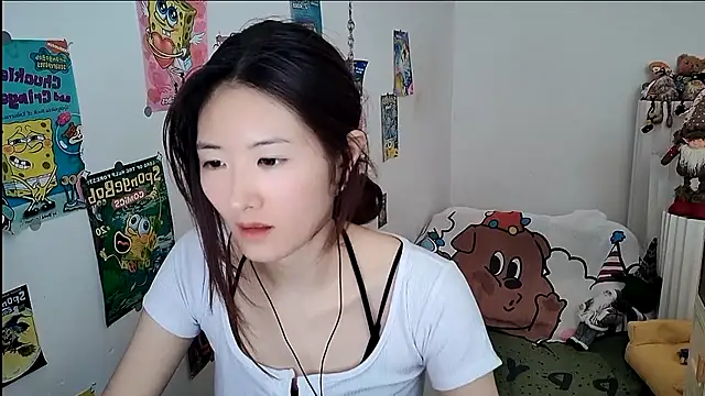 Moonlight-23 online show from 09.27.25