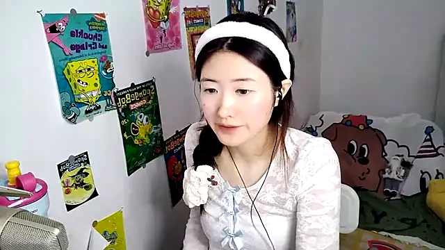 Moonlight-23 online show from 10.16.25