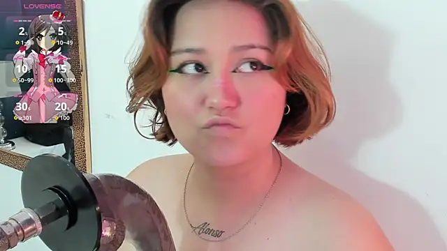 isa grey  online show from 11.06.25