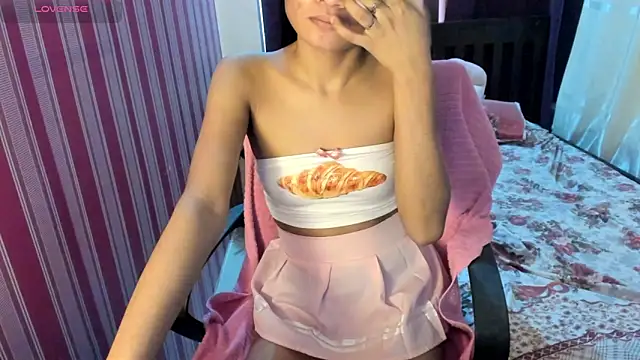 Snapshot of Mica_Jones chatting on 02.17.26 Mica Jones online show from 02.17.26