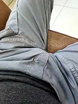 Snapshot of fena-sikerimmm chatting on 11.23.25 fena-sikerimmm online show from 11.23.25