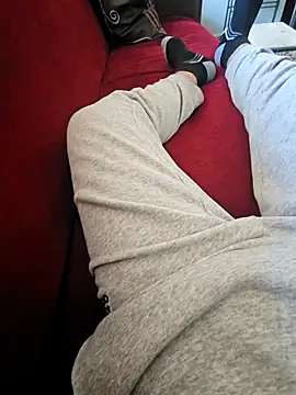 Snapshot of fena-sikerimmm chatting on 02.27.26 fena-sikerimmm online show from 02.27.26