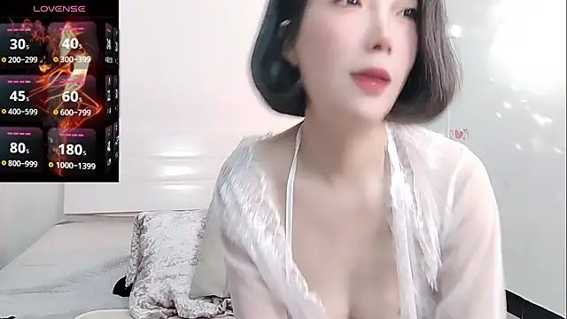 YIWA-2000 online show from 03.13.26