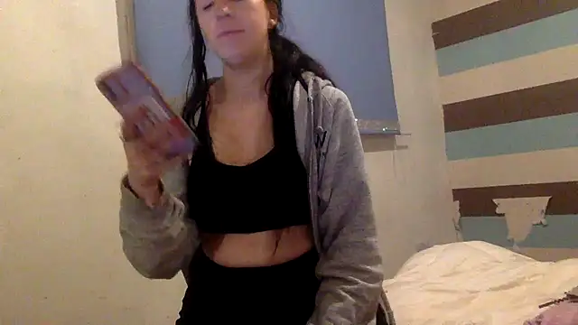 Bellababexox online show from 10.25.25