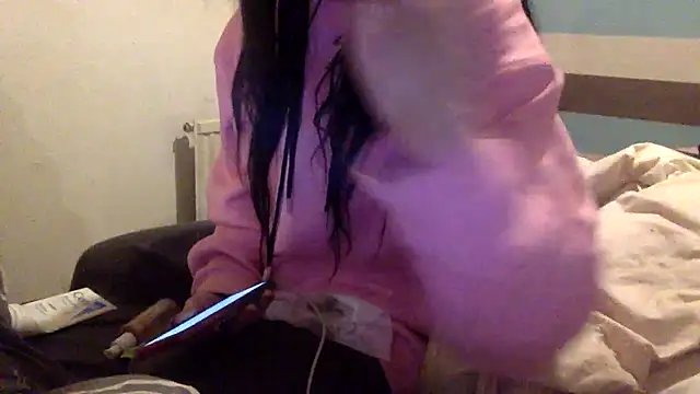 Bellababexox online show from 10.29.25