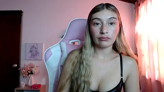 SophiaaLee online show from 03.15.26