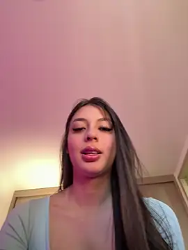 Snapshot of Mavii_ chatting on 05.26.26 Mavii online show from 05.26.26