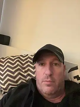 LesAmantsAE2 online show from 02.28.26