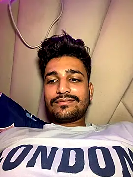 Snapshot of the_Shinchan@xh chatting on 09.25.25 the Shinchanxh online show from 09.25.25