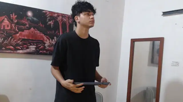 alice julls online show from 11.13.25