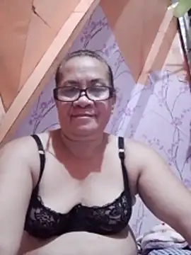 Snapshot of vickyhot1966 chatting on 05.14.26 vickyhot1966 online show from 05.14.26