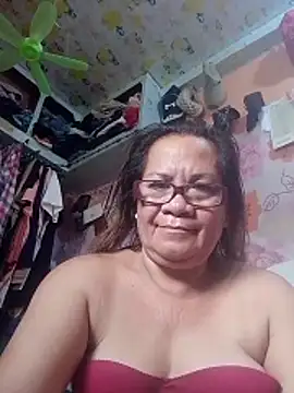 Snapshot of vickyhot1966 chatting on 05.18.26 vickyhot1966 online show from 05.18.26